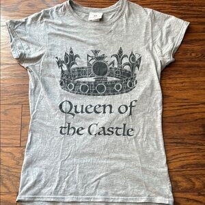Gray Graphic Tee - Queen of the Castle